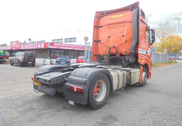 Mercedes-Benz Actros 1842 APK 06-2026 - Vlačilec: slika 5 Mercedes-Benz Actros 1842 APK 06-2026 - Vlačilec: slika 5