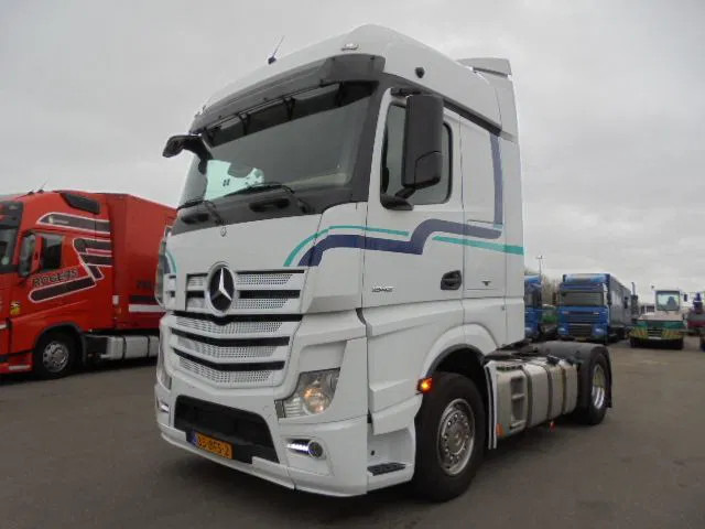 Mercedes-Benz Actros 1842 LS EUR6 - Vlačilec: slika 1 Mercedes-Benz Actros 1842 LS EUR6 - Vlačilec: slika 1