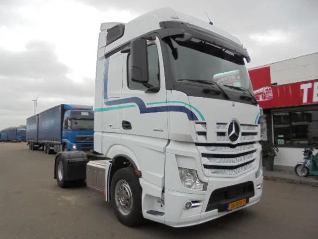Mercedes-Benz Actros 1842 LS EUR6 - Vlačilec: slika 2 Mercedes-Benz Actros 1842 LS EUR6 - Vlačilec: slika 2