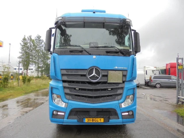 Mercedes-Benz Actros 1842 LS EUR6 - Vlačilec: slika 2 Mercedes-Benz Actros 1842 LS EUR6 - Vlačilec: slika 2