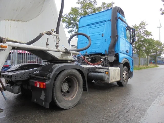 Mercedes-Benz Actros 1842 LS EUR6 - Vlačilec: slika 4 Mercedes-Benz Actros 1842 LS EUR6 - Vlačilec: slika 4