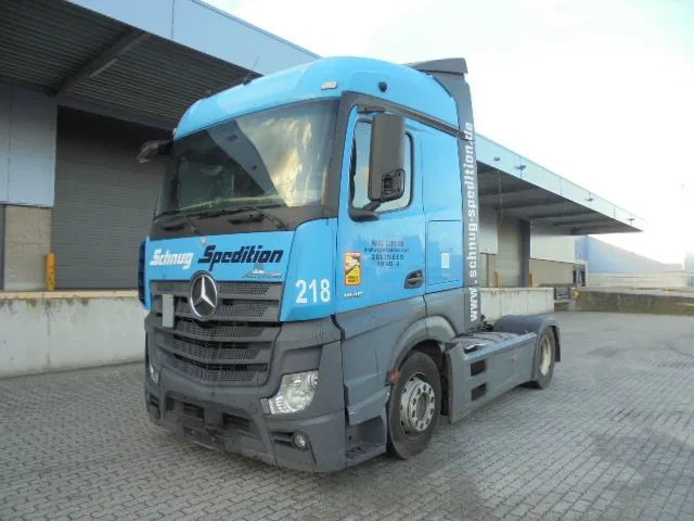 Mercedes-Benz Actros 1845 LS VOITH - Vlačilec: slika 1 Mercedes-Benz Actros 1845 LS VOITH - Vlačilec: slika 1
