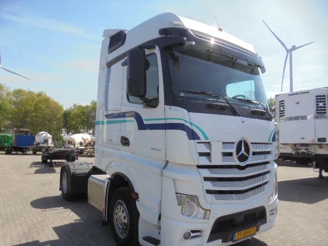 Mercedes-Benz Actros ACTROS 1842 - Vlačilec: slika 2 Mercedes-Benz Actros ACTROS 1842 - Vlačilec: slika 2