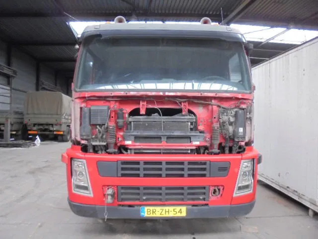 Volvo FM 380 ENGINE NOT OK ONLY PARTS NL TRUCK - Vlačilec: slika 2 Volvo FM 380 ENGINE NOT OK ONLY PARTS NL TRUCK - Vlačilec: slika 2