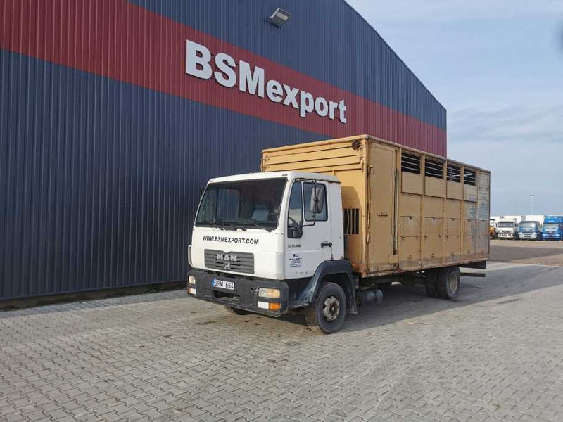 MAN LE 12.189 livestock truck - Tovornjak za prevoz živine: slika 1 MAN LE 12.189 livestock truck - Tovornjak za prevoz živine: slika 1