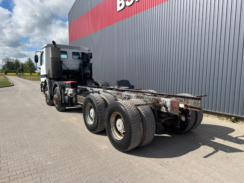 Mercedes-Benz Actros 3235 - Tovornjak-šasija: slika 5 Mercedes-Benz Actros 3235 - Tovornjak-šasija: slika 5