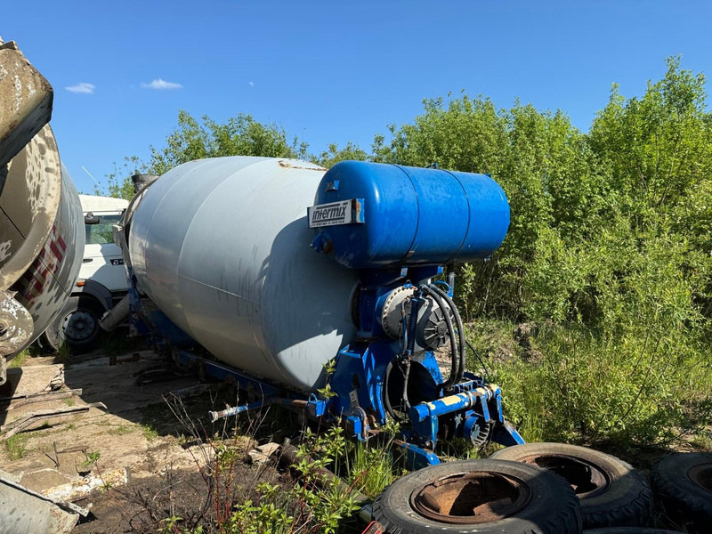Mercedes-Benz Actros, MAN. 10 x pieces mixer. 9-10 m3 - Avtomešalec: slika 3 Mercedes-Benz Actros, MAN. 10 x pieces mixer. 9-10 m3 - Avtomešalec: slika 3