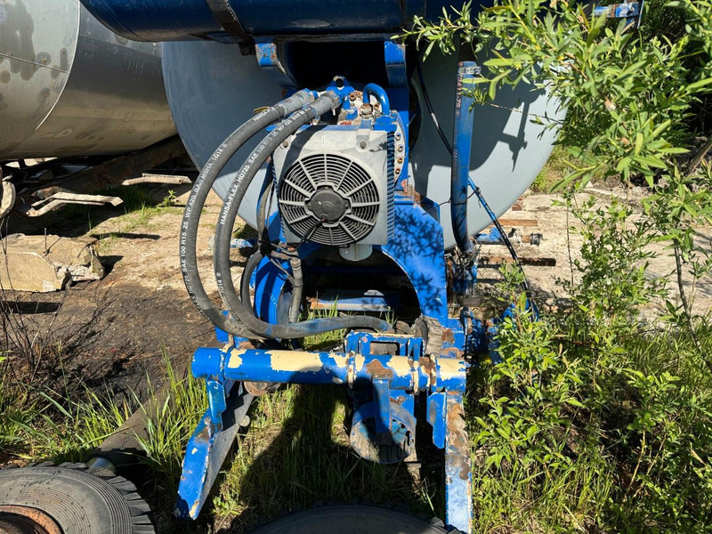 Mercedes-Benz Actros, MAN. 10 x pieces mixer. 9-10 m3 - Avtomešalec: slika 5 Mercedes-Benz Actros, MAN. 10 x pieces mixer. 9-10 m3 - Avtomešalec: slika 5