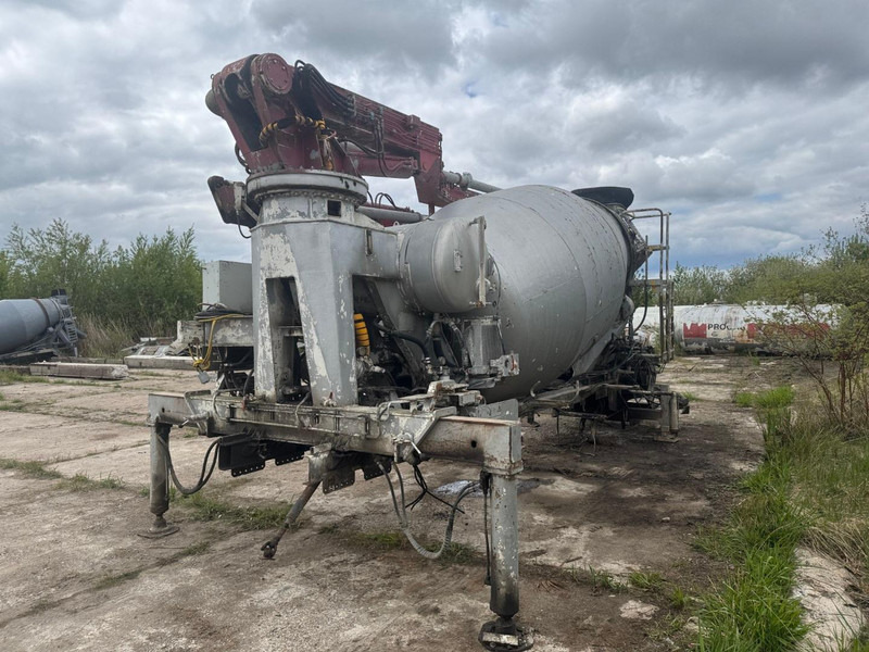 Mercedes-Benz Actros. Putzmeister 24 m + 6 mixer drum - Avtomešalec: slika 2 Mercedes-Benz Actros. Putzmeister 24 m + 6 mixer drum - Avtomešalec: slika 2