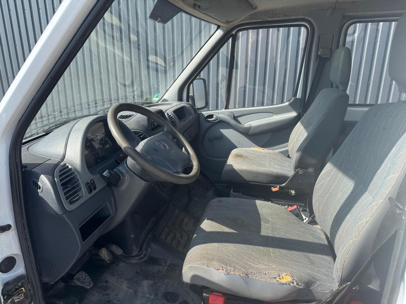 Mercedes-Benz Sprinter 311 - Dostavno vozilo s ponjavo: slika 5 Mercedes-Benz Sprinter 311 - Dostavno vozilo s ponjavo: slika 5