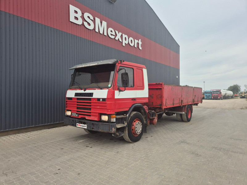 Scania P 92 M, spring-spring - Tovornjak s kesonom: slika 1 Scania P 92 M, spring-spring - Tovornjak s kesonom: slika 1