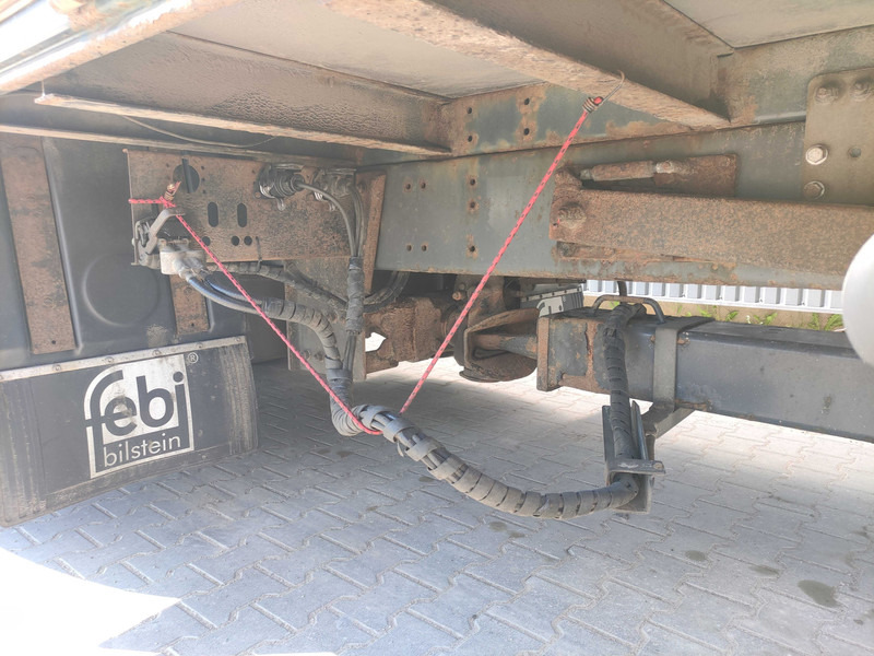 Tovornjak s ponjavo Scania R420 curtainsider truck + curtain side trailer: slika 11