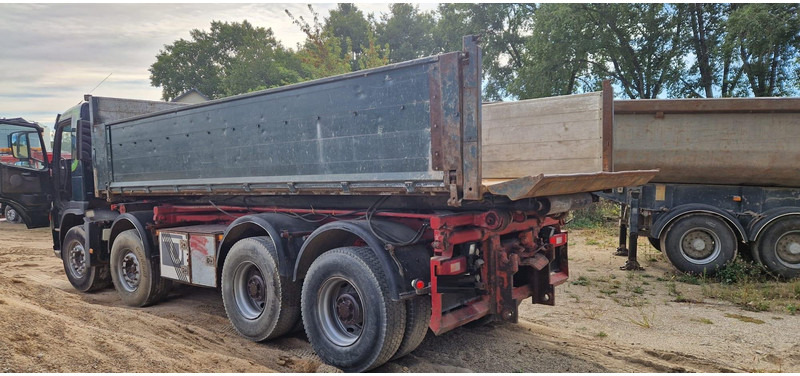 Volvo FM 12 - Tovornjak - kabelski sistem: slika 3 Volvo FM 12 - Tovornjak - kabelski sistem: slika 3