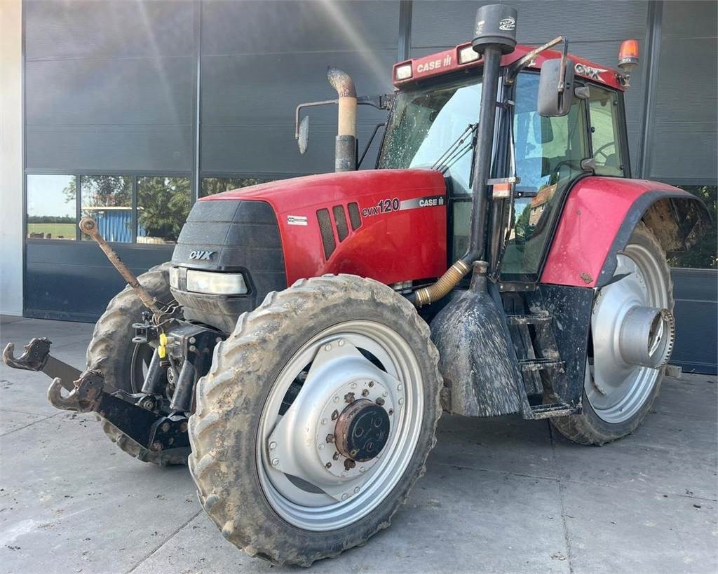 Case IH CVX 120 - Traktor: slika 1 Case IH CVX 120 - Traktor: slika 1
