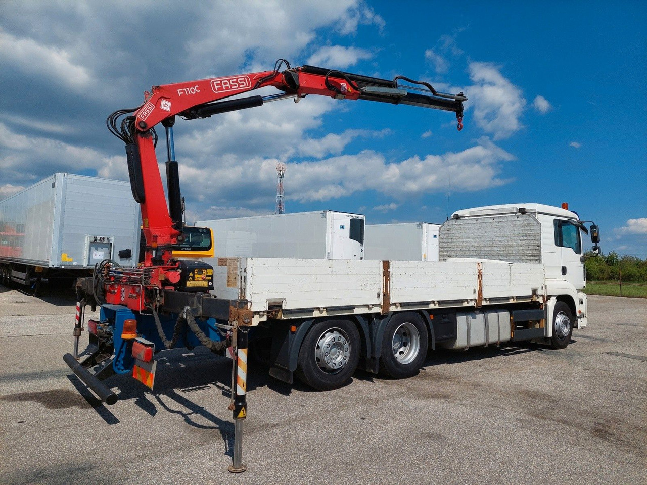 MAN GA 26.320 6X2-2 BL + Kran Fassi F110AC22 - Tovornjak s kesonom, Tovornjak z dvigalom: slika 4 MAN GA 26.320 6X2-2 BL + Kran Fassi F110AC22 - Tovornjak s kesonom, Tovornjak z dvigalom: slika 4