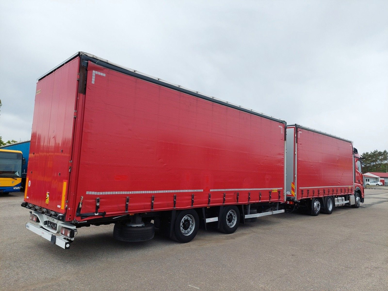 Mercedes-Benz Actros 2545 L/NR 6x2 + Wielton PC2K Durchbar - Tovornjak s ponjavo: slika 4 Mercedes-Benz Actros 2545 L/NR 6x2 + Wielton PC2K Durchbar - Tovornjak s ponjavo: slika 4