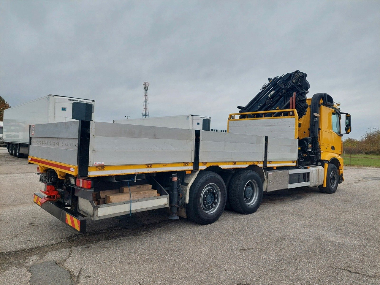 Mercedes-Benz Arocs 2640 6X2 + Hiab XS 477 Hipro - Tovornjak s kesonom, Tovornjak z dvigalom: slika 4 Mercedes-Benz Arocs 2640 6X2 + Hiab XS 477 Hipro - Tovornjak s kesonom, Tovornjak z dvigalom: slika 4