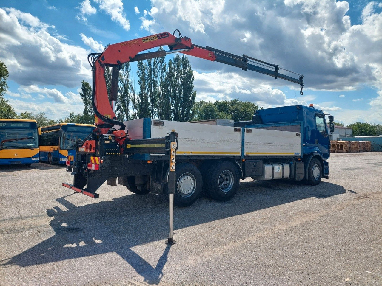 Renault Premium DXI R450.26 HR Palfinger PK 15.500 - Tovornjak s kesonom, Tovornjak z dvigalom: slika 4 Renault Premium DXI R450.26 HR Palfinger PK 15.500 - Tovornjak s kesonom, Tovornjak z dvigalom: slika 4