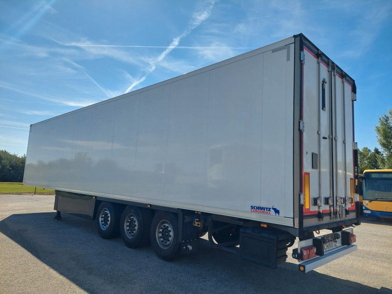 Schmitz Cargobull SKO24 ThermoKing SLXi 300 - Polprikolica hladilnik: slika 3 Schmitz Cargobull SKO24 ThermoKing SLXi 300 - Polprikolica hladilnik: slika 3