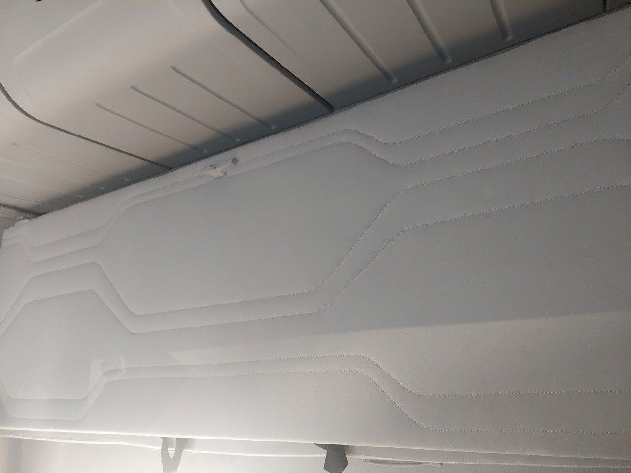 Vlačilec Ford F-Max 1850 LL: slika 27 Vlačilec Ford F-Max 1850 LL: slika 27