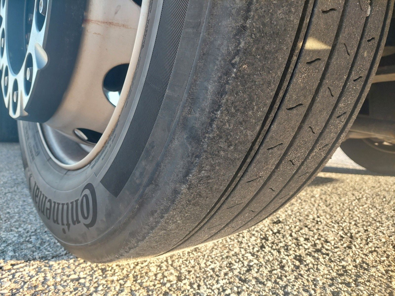 Vlačilec Ford F-Max 1850 LL: slika 12 Vlačilec Ford F-Max 1850 LL: slika 12