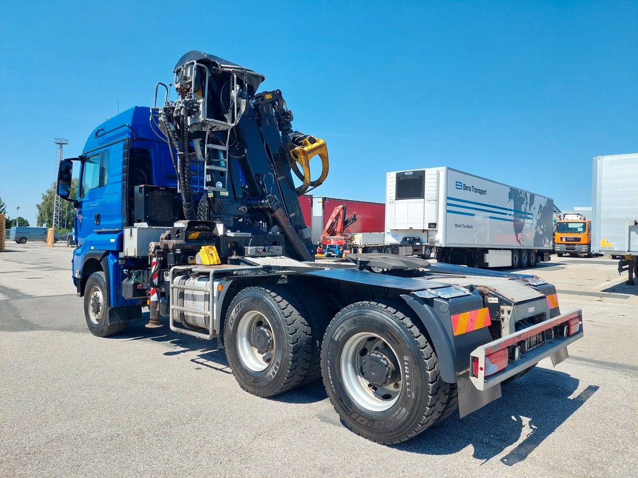 MAN TG3 33.510 6X6 BL KRAN LANGHOLZ Kesla 2117ZT94 - Vlačilec: slika 3 MAN TG3 33.510 6X6 BL KRAN LANGHOLZ Kesla 2117ZT94 - Vlačilec: slika 3