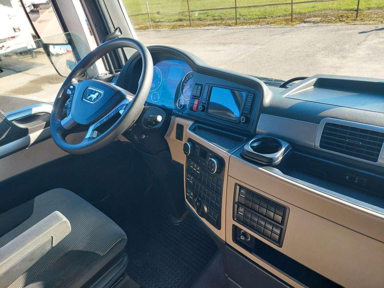 Vlačilec MAN TGX 18.510 BLS 4x2 2-Kreis Hydraulik: slika 23