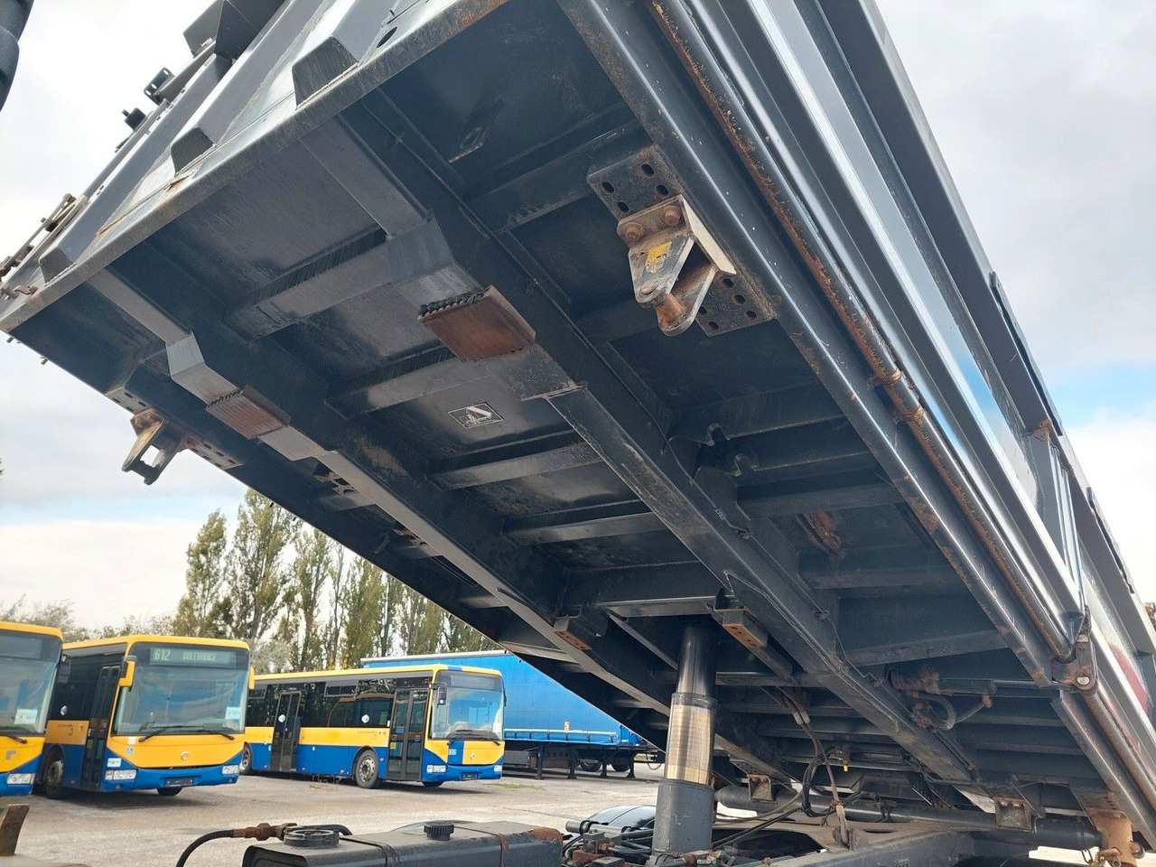 Volvo FMX 460 Meiller Bordmatik 6x4 - Tovornjak prekucnik: slika 5 Volvo FMX 460 Meiller Bordmatik 6x4 - Tovornjak prekucnik: slika 5