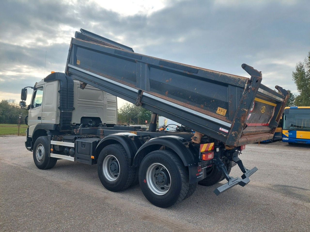 Volvo FMX 460 Meiller Bordmatik 6x4 - Tovornjak prekucnik: slika 3 Volvo FMX 460 Meiller Bordmatik 6x4 - Tovornjak prekucnik: slika 3