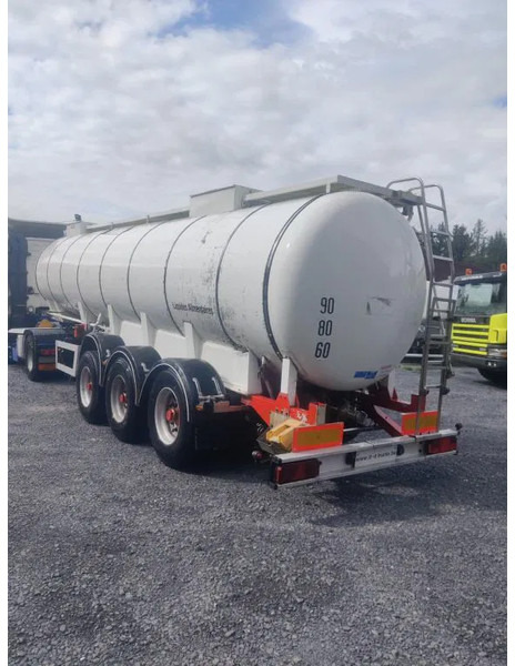 Feldbinder TANK AW5083 ISOLE 24000 L - 1 COMP - SEASALT WATER / FOODSTUFF lizing Feldbinder TANK AW5083 ISOLE 24000 L - 1 COMP - SEASALT WATER / FOODSTUFF: slika 7 Feldbinder TANK AW5083 ISOLE 24000 L - 1 COMP - SEASALT WATER / FOODSTUFF lizing Feldbinder TANK AW5083 ISOLE 24000 L - 1 COMP - SEASALT WATER / FOODSTUFF: slika 7