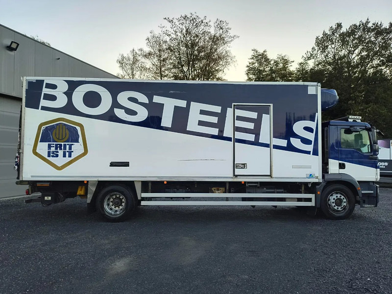 MAN TGM 18.250 2 COMP THERMOKING - 2000KG DHOLLANDIA - Tovornjak hladilnik: slika 4 MAN TGM 18.250 2 COMP THERMOKING - 2000KG DHOLLANDIA - Tovornjak hladilnik: slika 4