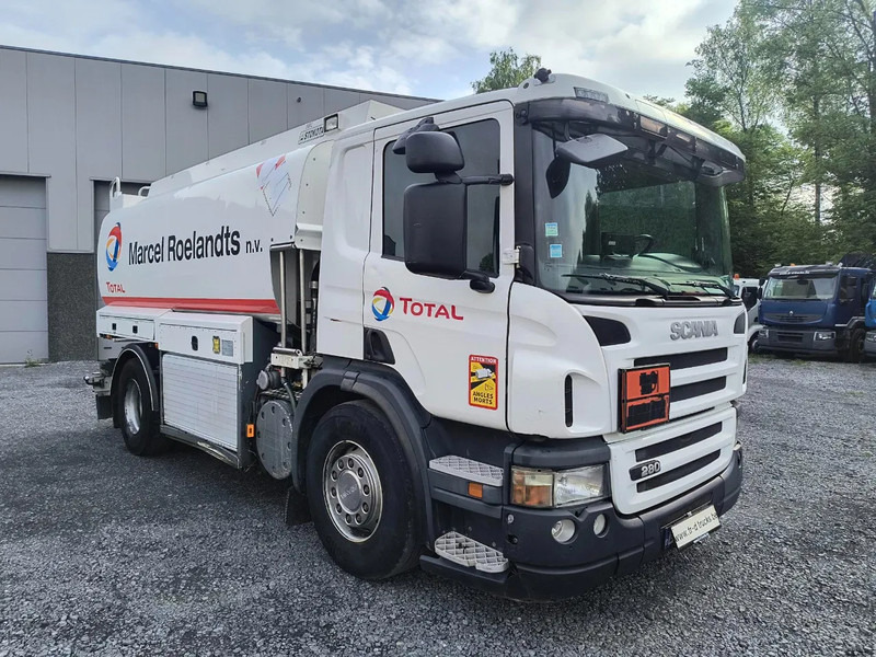 Scania P280 13000L FUEL/CARBURANT TANK - 4 COMP - Tovornjak cisterna: slika 3 Scania P280 13000L FUEL/CARBURANT TANK - 4 COMP - Tovornjak cisterna: slika 3