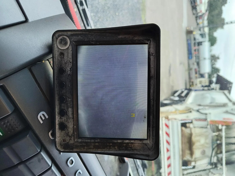 Tovornjak Iveco EuroCargo 120 120E18 + COMET 151TAL (15 m): slika 10 Tovornjak Iveco EuroCargo 120 120E18 + COMET 151TAL (15 m): slika 10