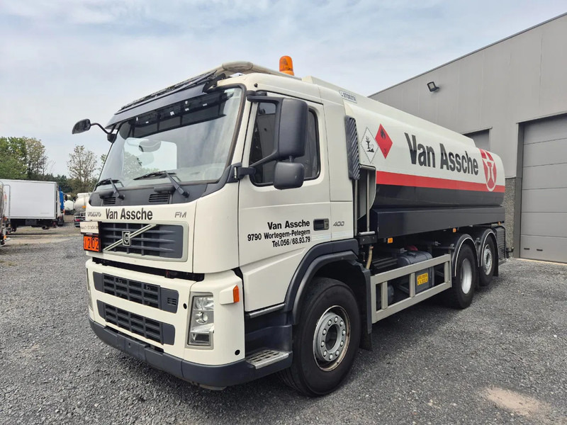 Volvo FM 400 18000L FUEL/CARBURANT - 5 COMP - ADR VALID - MANUAL - Tovornjak cisterna: slika 1 Volvo FM 400 18000L FUEL/CARBURANT - 5 COMP - ADR VALID - MANUAL - Tovornjak cisterna: slika 1