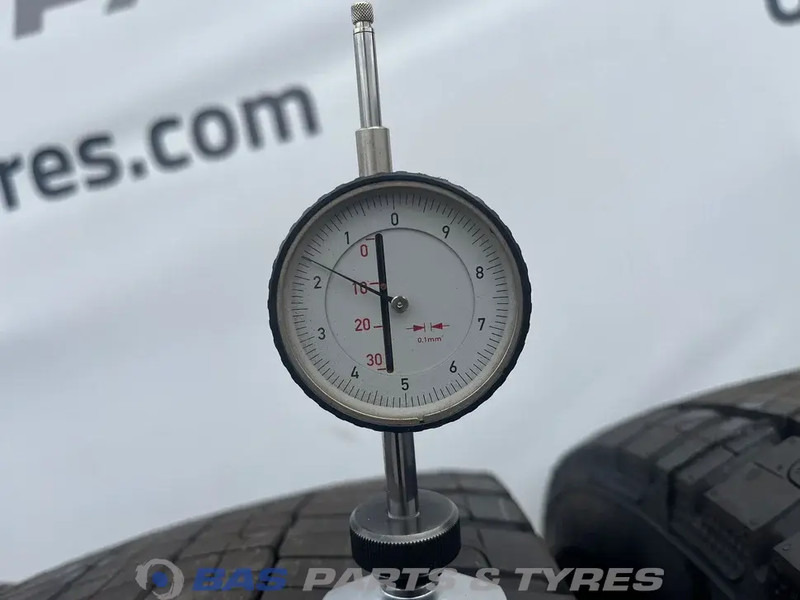 Continental Continental 315/70R22.5 Eco HD5 154/150 M+S 3PMSF gebruikte set - Guma za Tovornjak: slika 3 Continental Continental 315/70R22.5 Eco HD5 154/150 M+S 3PMSF gebruikte set - Guma za Tovornjak: slika 3