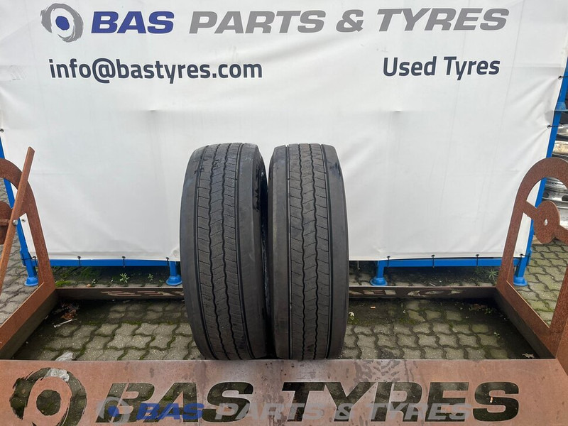 Continental Continental 315/70R22.5 Hybrid HS5 156/150 M+S 3PMSF gebruikte set - Guma za Tovornjak: slika 1 Continental Continental 315/70R22.5 Hybrid HS5 156/150 M+S 3PMSF gebruikte set - Guma za Tovornjak: slika 1