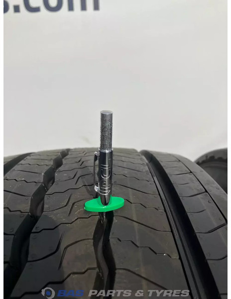 Continental Continental 315/70R22.5 Universeel 154/150 M+S 3PMSF gebruikte set - Guma za Tovornjak: slika 3 Continental Continental 315/70R22.5 Universeel 154/150 M+S 3PMSF gebruikte set - Guma za Tovornjak: slika 3