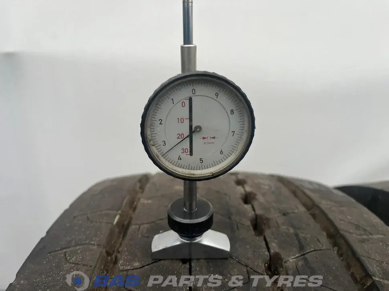 Goodyear Goodyear 315/70R22.5 156/150 M+S 3PMSF gebruikte set - Guma za Tovornjak: slika 3 Goodyear Goodyear 315/70R22.5 156/150 M+S 3PMSF gebruikte set - Guma za Tovornjak: slika 3