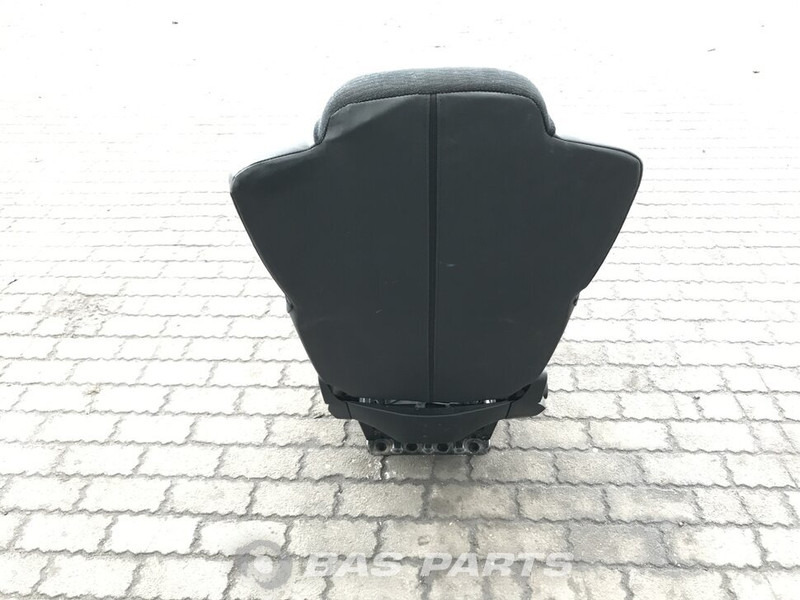 Mercedes-Benz Actros MP4 Bijrijdersstoel Mercedes A 960 910 38 03 - Sedež za Tovornjak: slika 3 Mercedes-Benz Actros MP4 Bijrijdersstoel Mercedes A 960 910 38 03 - Sedež za Tovornjak: slika 3