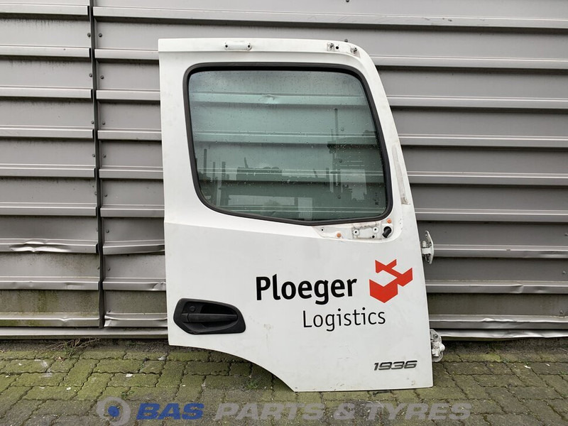 Mercedes-Benz Actros MP4 Portier Rechts Mercedes A 960 720 26 03 - Vrata in deli za Tovornjak: slika 1 Mercedes-Benz Actros MP4 Portier Rechts Mercedes A 960 720 26 03 - Vrata in deli za Tovornjak: slika 1