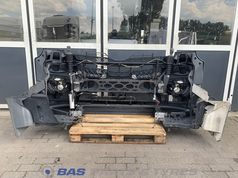 Mercedes-Benz Antos MP4 Bumper Mercedes A 960 310 23 22 - Odbijač za Tovornjak: slika 4 Mercedes-Benz Antos MP4 Bumper Mercedes A 960 310 23 22 - Odbijač za Tovornjak: slika 4