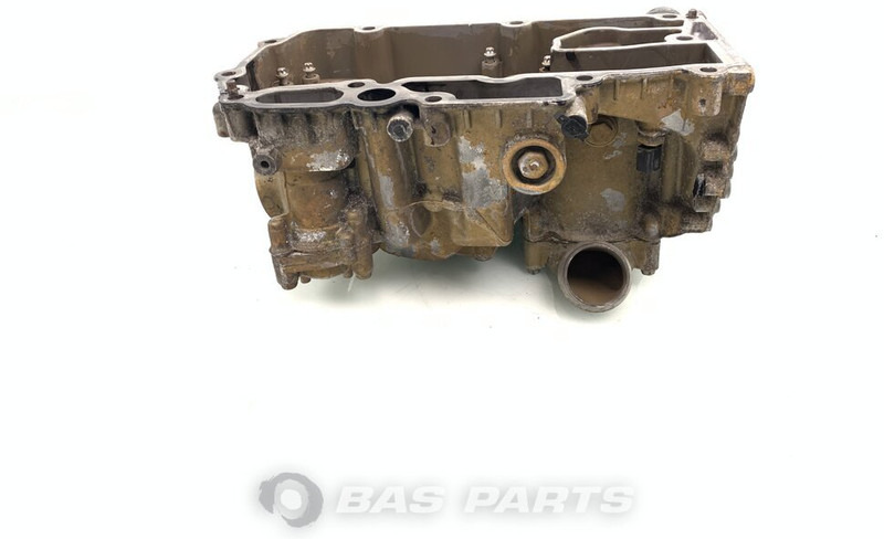 Mercedes-Benz Oliekoeler Mercedes A 471 180 00 12 - Hladilnik olja za Tovornjak: slika 5 Mercedes-Benz Oliekoeler Mercedes A 471 180 00 12 - Hladilnik olja za Tovornjak: slika 5