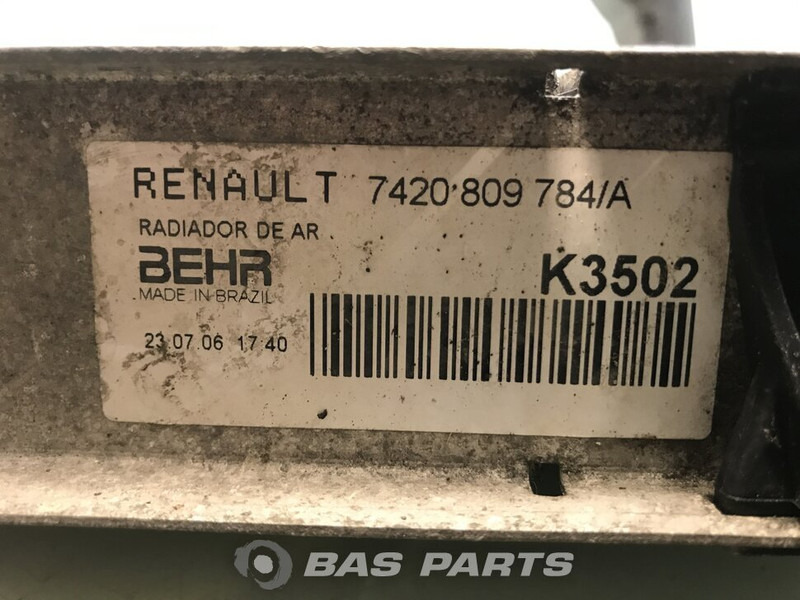 Renault Midlum Euro 4-5 - Vmesni hladilnik za Tovornjak: slika 3 Renault Midlum Euro 4-5 - Vmesni hladilnik za Tovornjak: slika 3