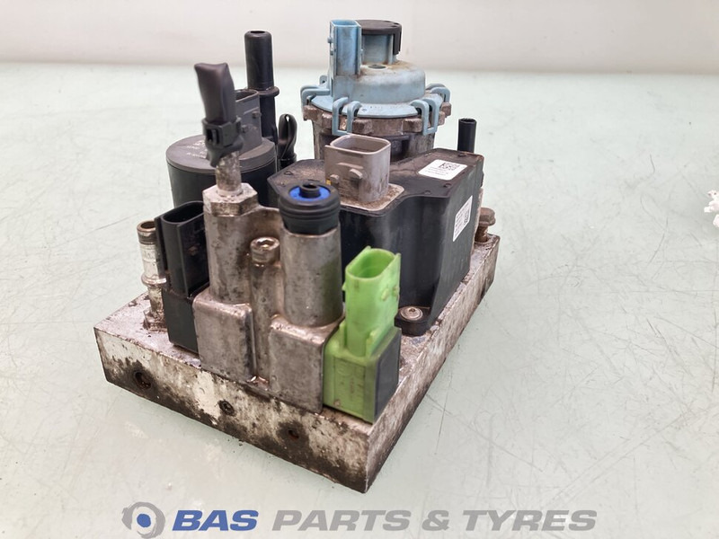 Renault AdBlue pomp Renault 7421679299 - Rezervni deli za Tovornjak: slika 1 Renault AdBlue pomp Renault 7421679299 - Rezervni deli za Tovornjak: slika 1