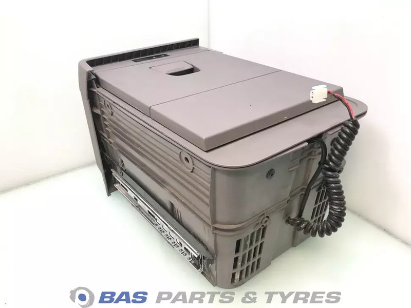 Scania R-Serie NextGen Koelkast Scania 17 Liter 2770785 - Rezervni deli za Tovornjak: slika 3 Scania R-Serie NextGen Koelkast Scania 17 Liter 2770785 - Rezervni deli za Tovornjak: slika 3