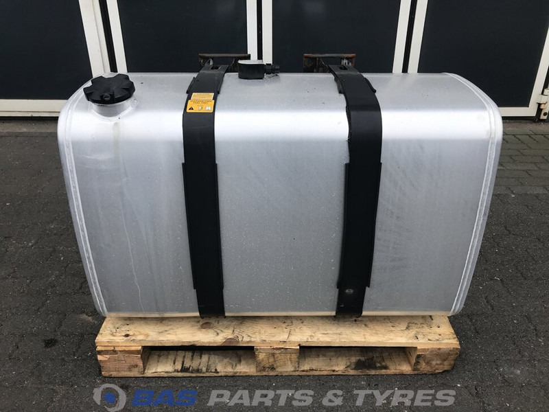 Volvo Brandstoftank Volvo 450 Liter G0000124 - Rezervoar za gorivo za Tovornjak: slika 1 Volvo Brandstoftank Volvo 450 Liter G0000124 - Rezervoar za gorivo za Tovornjak: slika 1