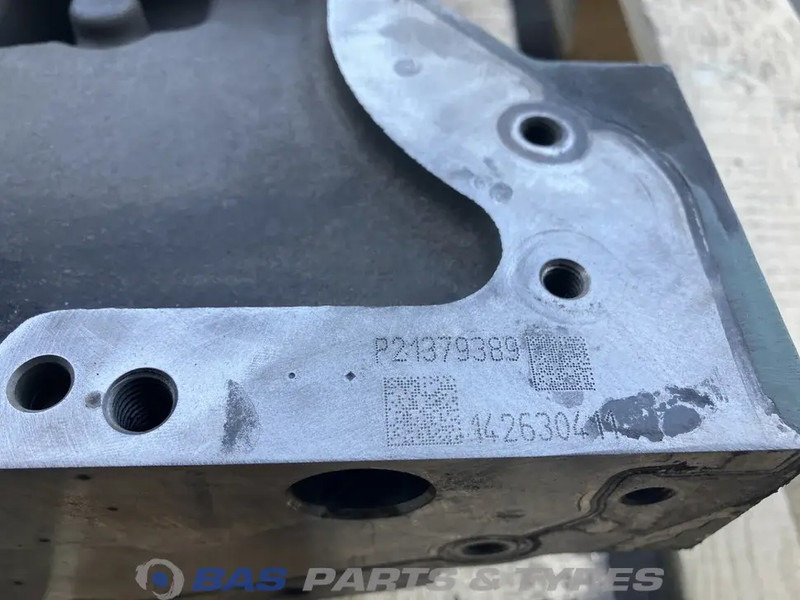 Volvo Cilinderkop Volvo D11K 370 21379389 - Blok cilindra za Tovornjak: slika 5 Volvo Cilinderkop Volvo D11K 370 21379389 - Blok cilindra za Tovornjak: slika 5