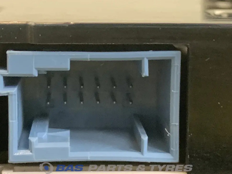 Volvo FH3 - Armaturna plošča za Tovornjak: slika 3 Volvo FH3 - Armaturna plošča za Tovornjak: slika 3