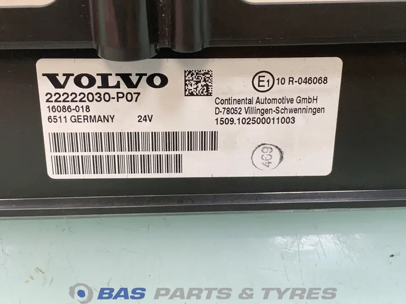 Volvo FH3 - Armaturna plošča za Tovornjak: slika 3 Volvo FH3 - Armaturna plošča za Tovornjak: slika 3