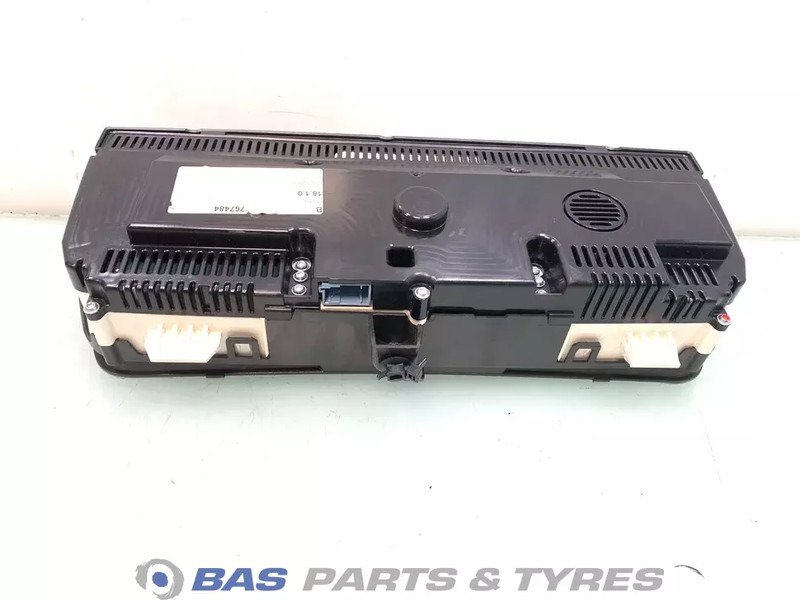 Volvo FH3 - Armaturna plošča za Tovornjak: slika 2 Volvo FH3 - Armaturna plošča za Tovornjak: slika 2